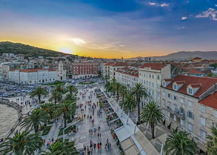 First Vestibul Apartman Split